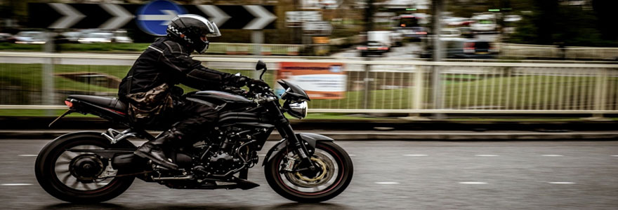 Assurer une moto pendant une période de temps précise